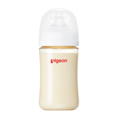 PIGEON ピジョン 母乳実感 哺乳びん 240ml 3ヵ月頃~ 上質なプラスチック 医療機関にも採用 軽くて割れにくい