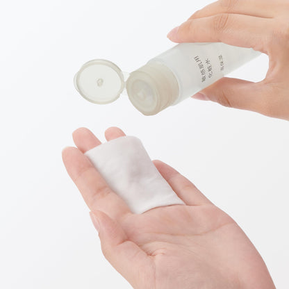 Loção hidratante para pele sensível, alta hidratação, tamanho viagem, 50mL 83483241