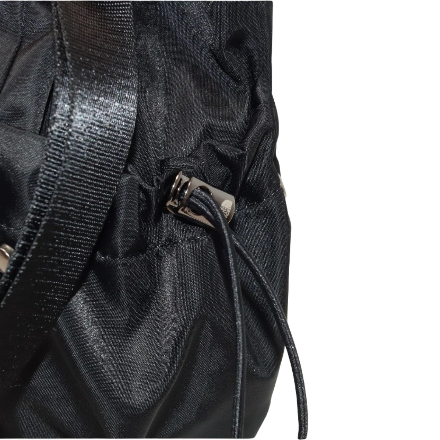 ```json
{
  "product_name": "[THE NORTH FACE] BONNEY Bucket Bag Mini★Novo・25AW★Unissex"
}
```