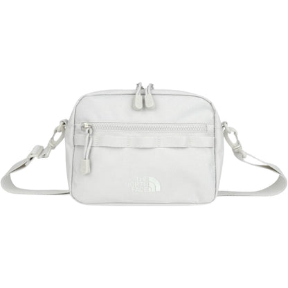 ```json
{
  "productName": "[THE NORTH FACE] STANDARD Crossbody Bag★New・26SS★Unisex★"
}
```